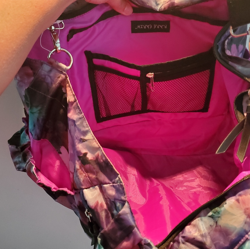 Rare Earth Hobo Shoulder Bag Yoga Active Travel